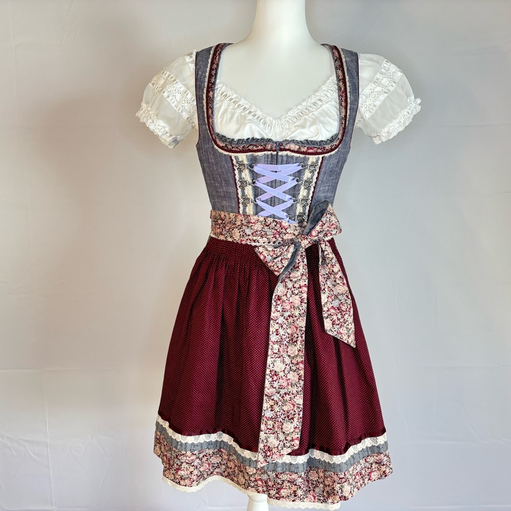 Short Krüger Madl Mini Dirndl Set w/ Blouse & Apron (US 6-8)